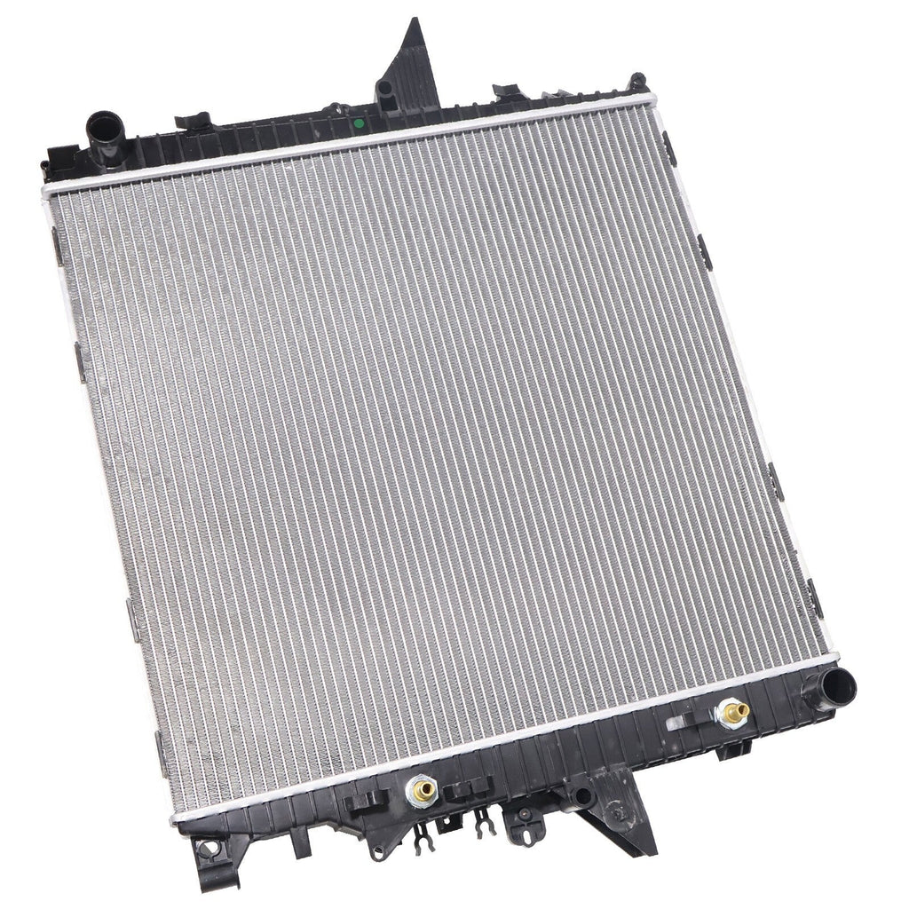 LR021777 Radiator for Land Rover LR3 2005-2009 & Range Rover Sport 2006-2009