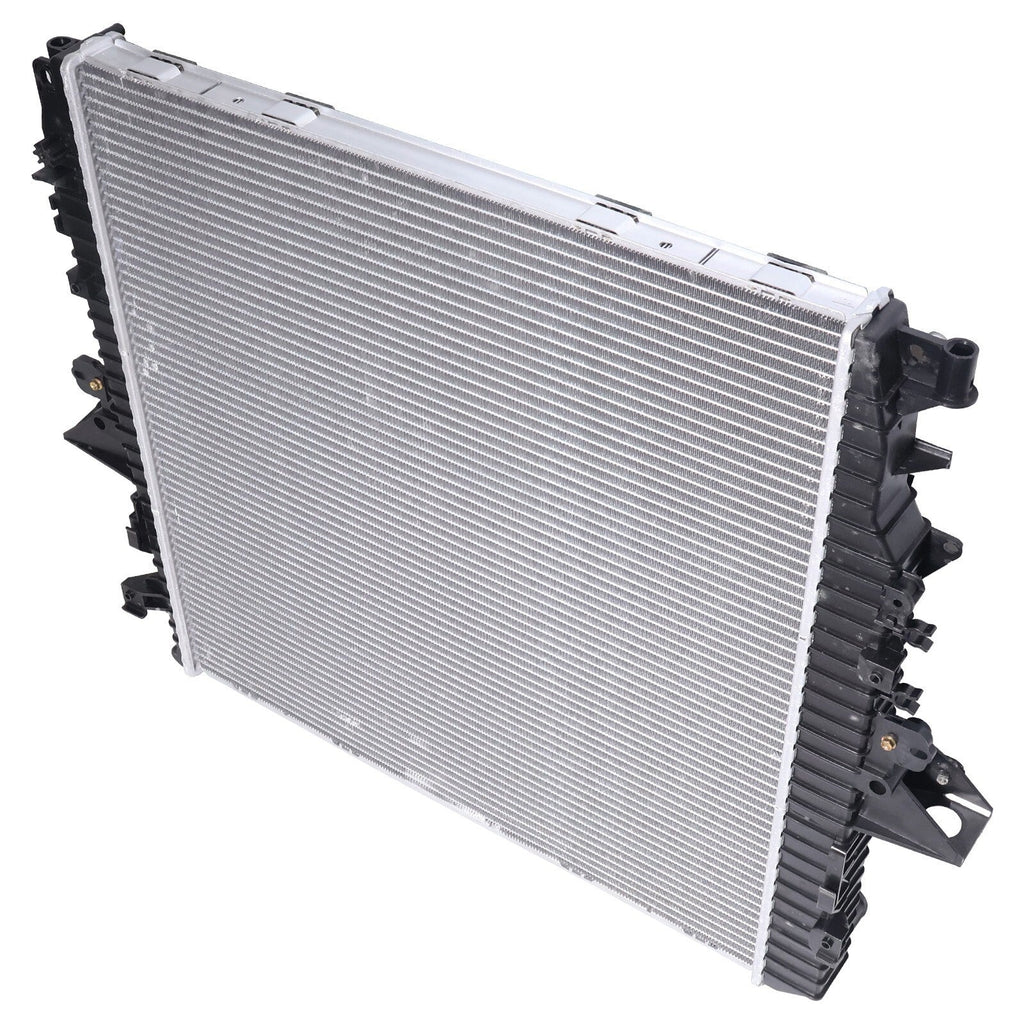 LR021777 Radiator for Land Rover LR3 2005-2009 & Range Rover Sport 2006-2009
