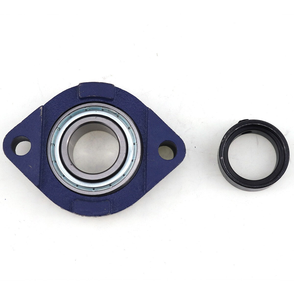 New Flange Bearing AM101815  AM129583 for John Deere F912 F915 F925 F932 F935