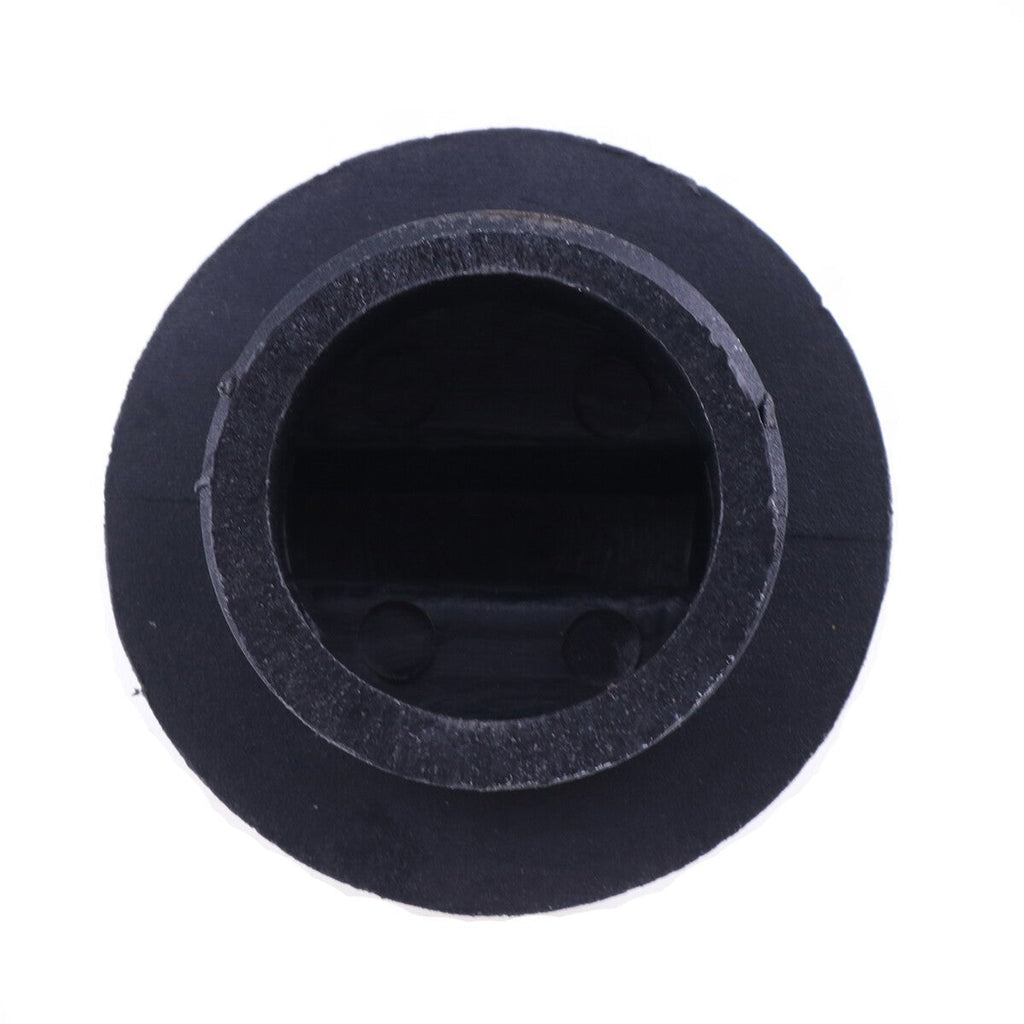 Oil Fuel Cap 15221-33140 15852-33140 For Kubota Tractor D1402 D1302 V2203 V2403