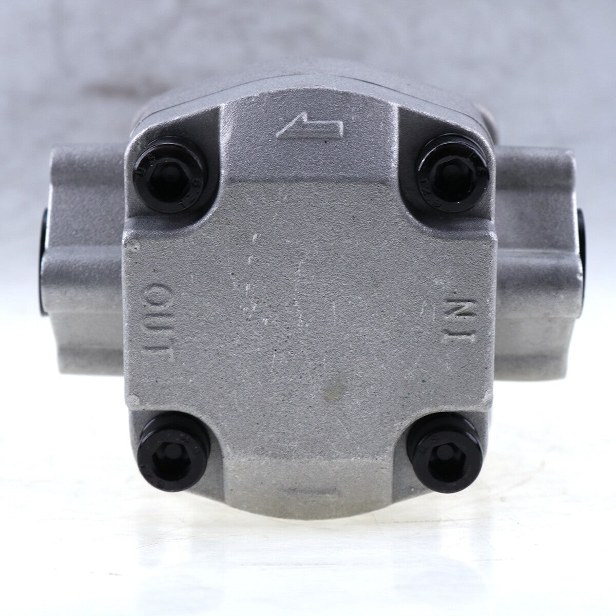 Power Steering Pump SBA340450490 SBA340450491 for CASE D25 D29 DX25 DX29 DX33