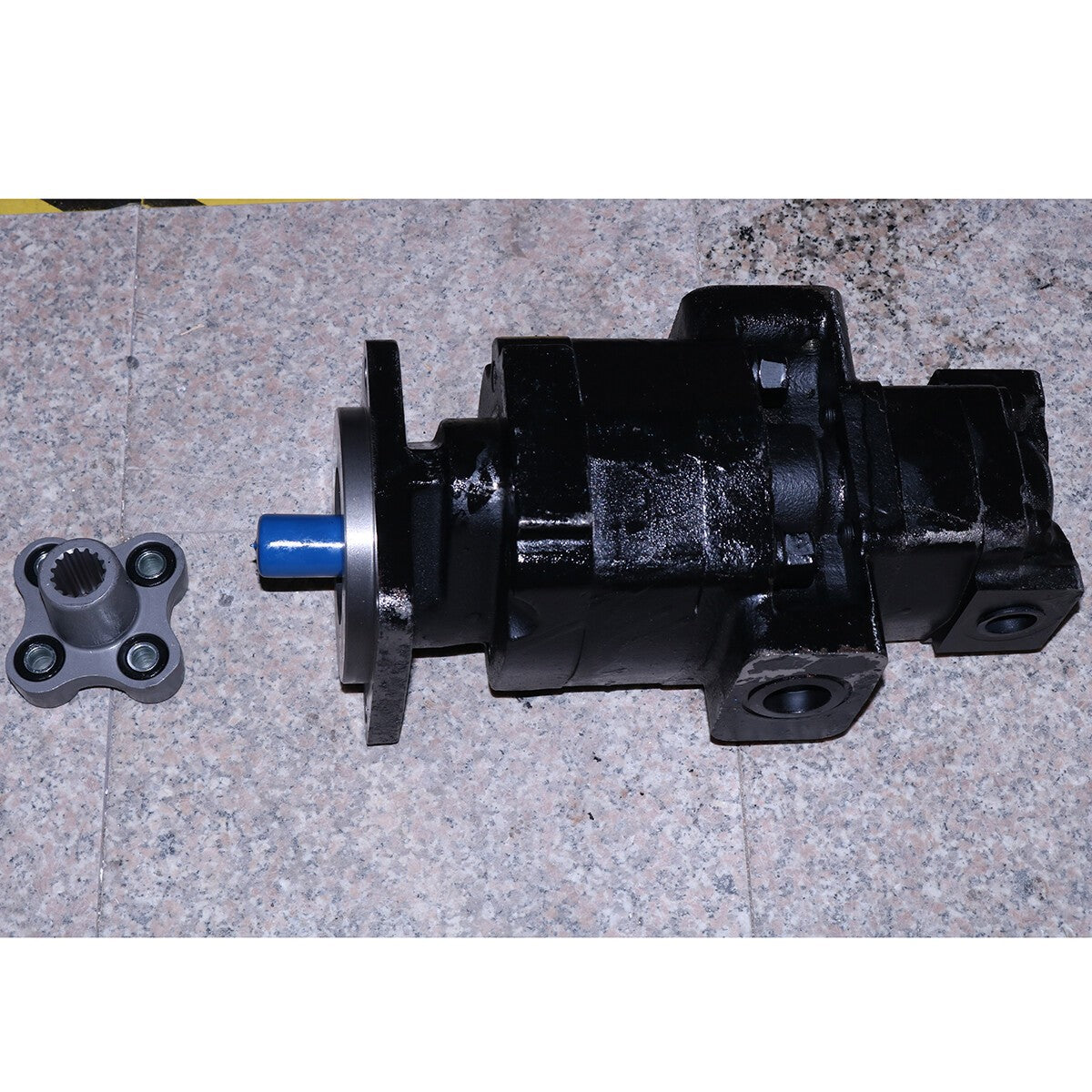 15T Hydraulic Pump 257954A1 for CASE Backhoe Loader 580SL 580SM