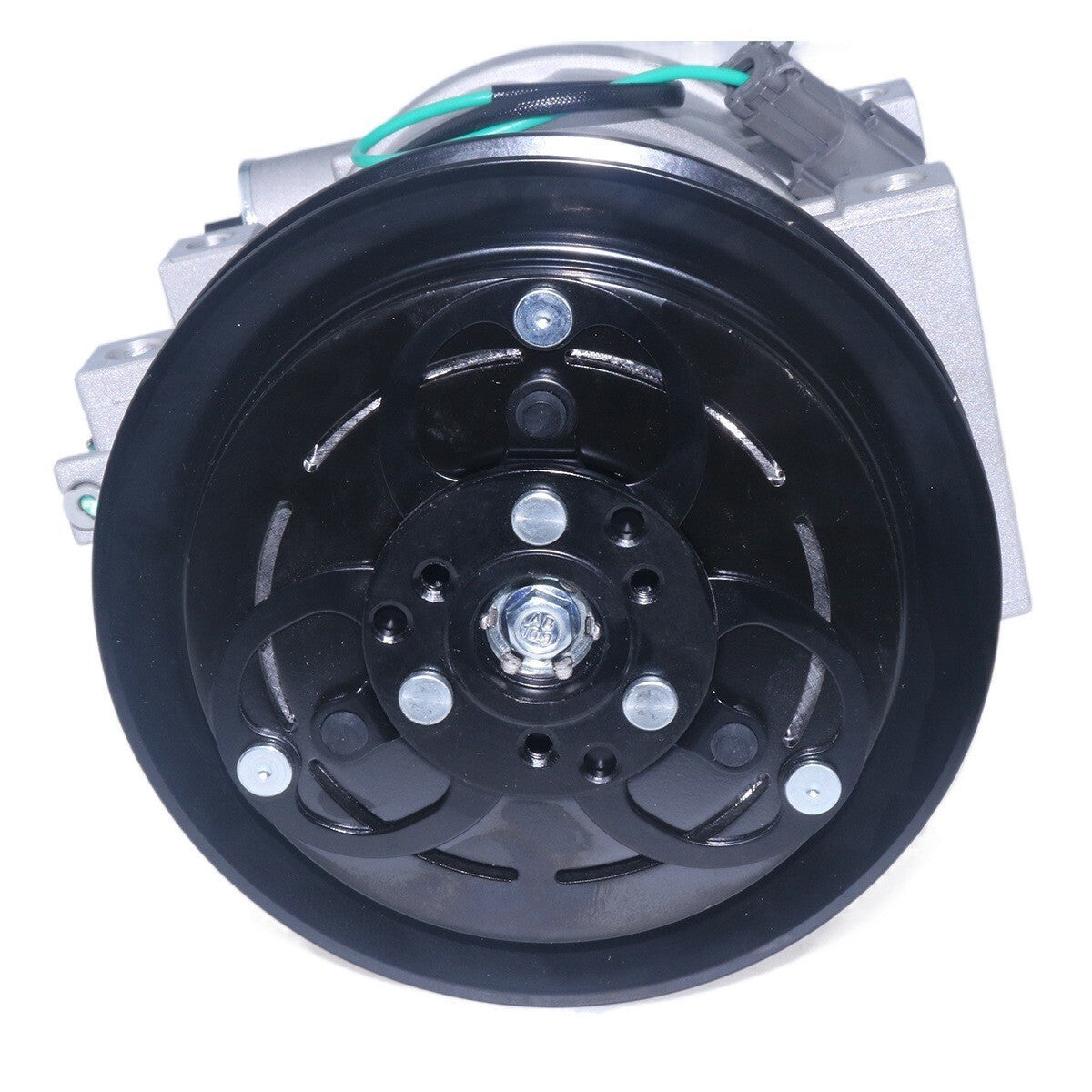 24V A/C Compressor 4719131 for John Deere 120D 135D 160DLC 200DLC 225DLC 240DLC