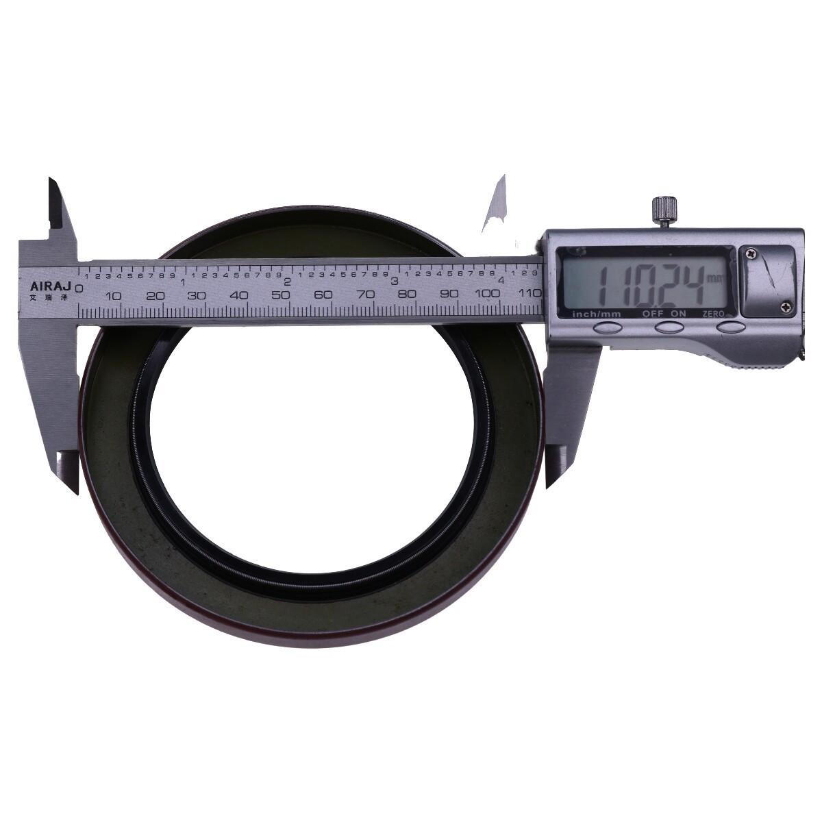Axle Oil Seal 6671138 for Bobcat S220 S250 S300 S630 S740 S750 S770 863 873 883
