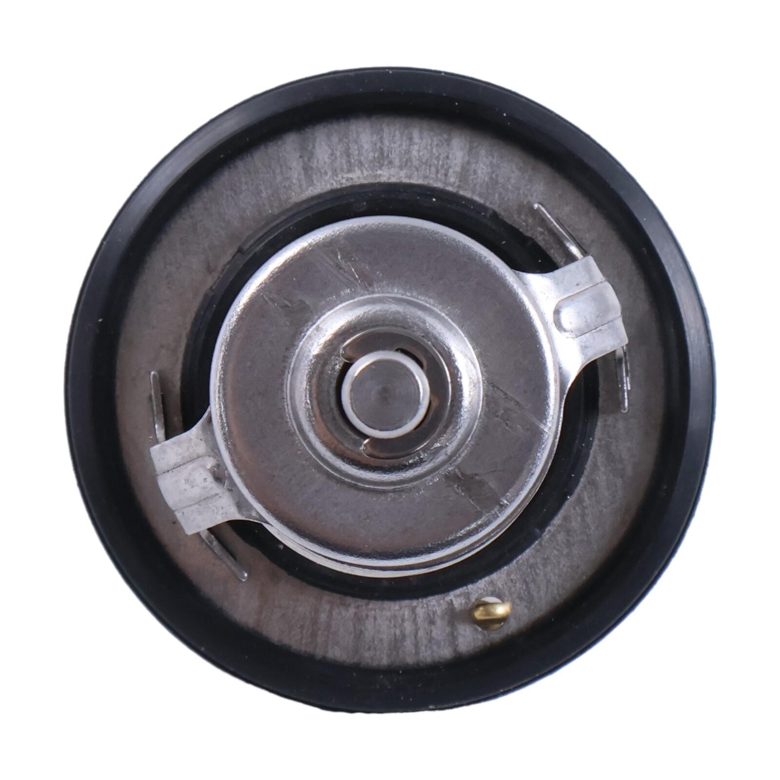 Thermostat 21200-0C82A For 1995-2004 Nissan Frontier Xterra Sentra 200SX