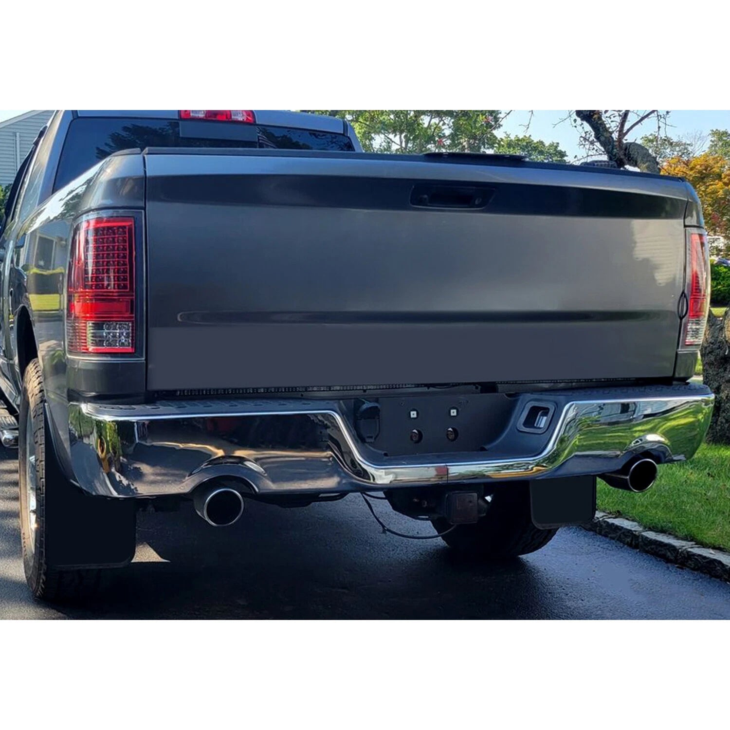 Chrome Rear Step Bumper W/ Dual Exhaust for 2009–2018 Ram 1500 Classic Dodge 2019–2023 W/O Sensor